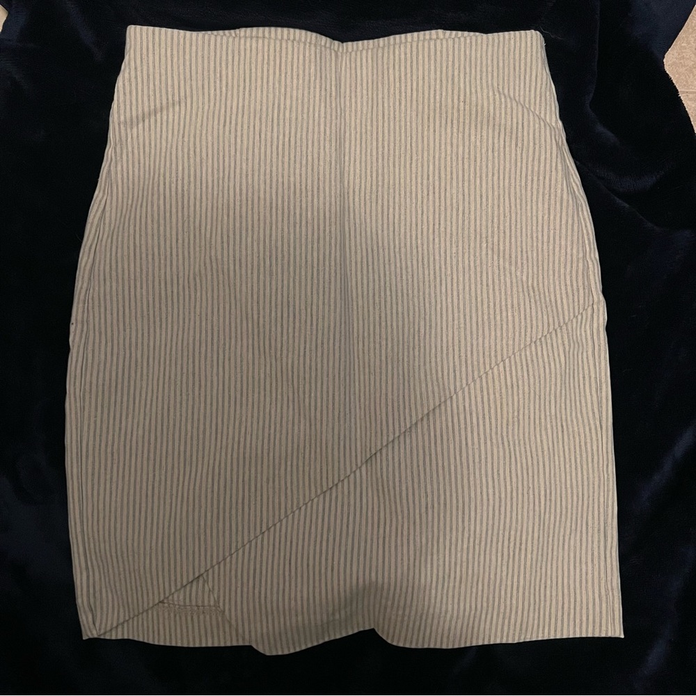 Dynamite Slit Striped Midi Skirt